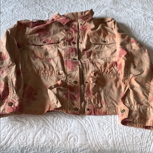 Brand New Lightweight Jacket - Picture 4 of 7